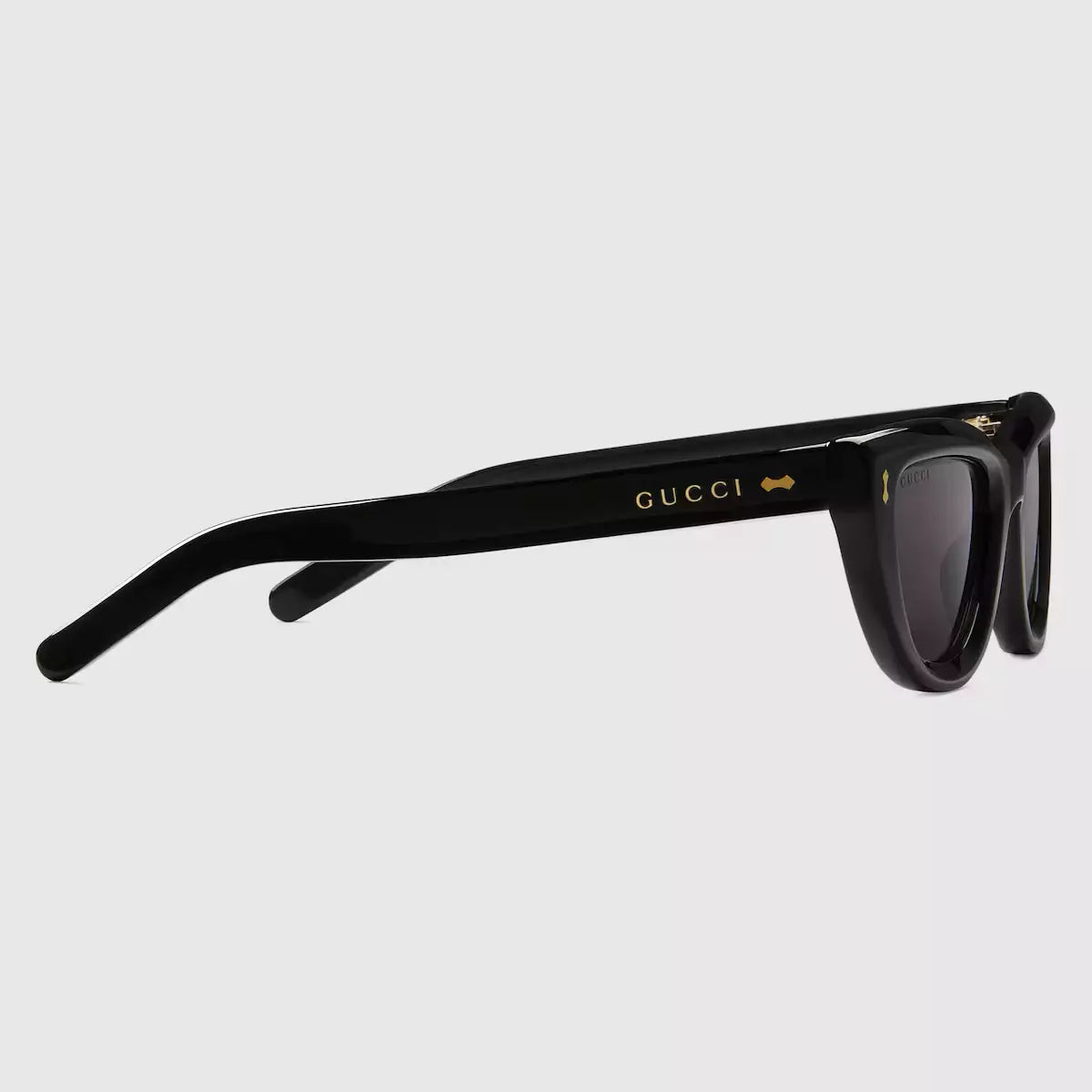 Gucci Cat-eye frame sunglasses • Black acetate